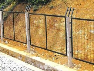 铁路护栏网2